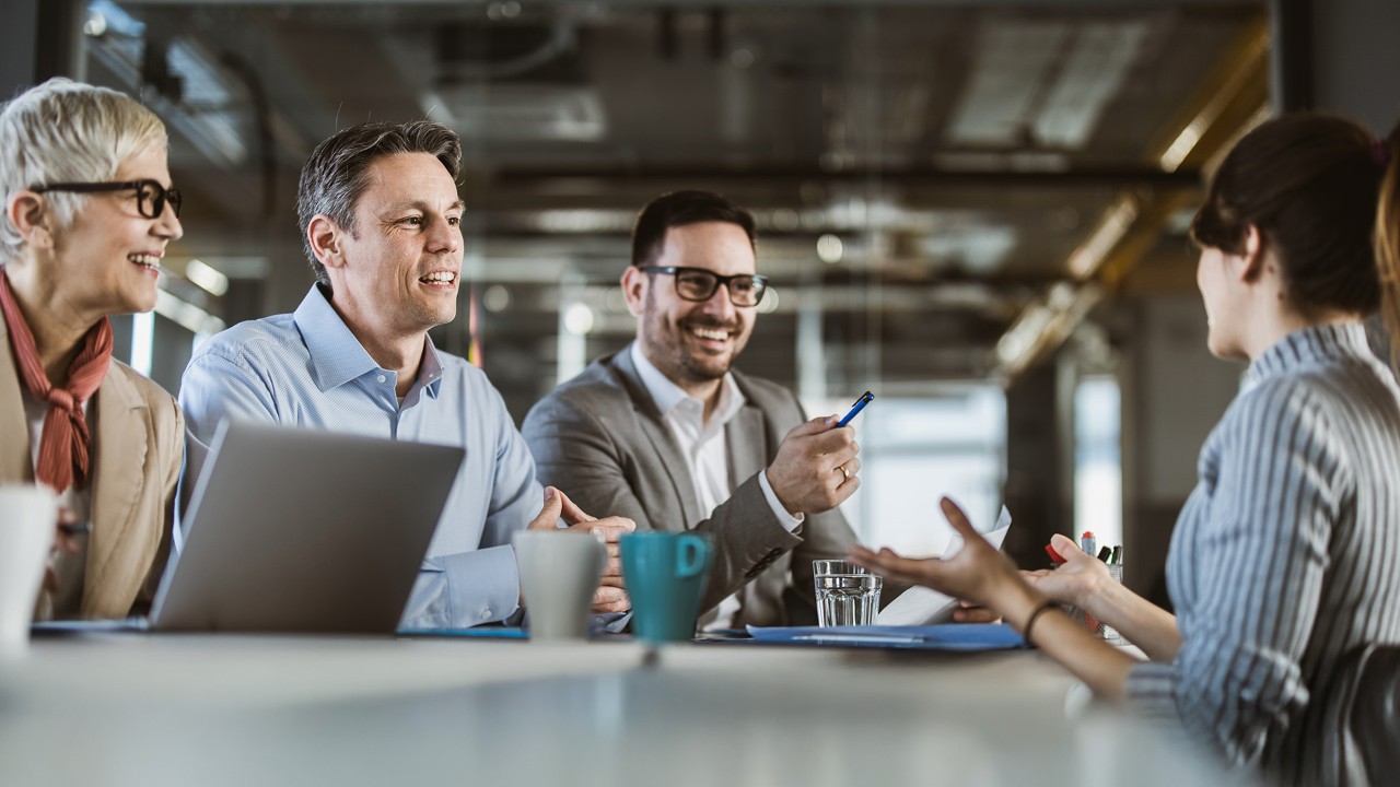<div class="caption-container text-light"><h2>ADEM: Wou Talenter an Employeure sech begéinen<span class="text-red"></span></h2><hr><p><span class="text-red"></span>L'ADEM : où talents et employeurs se rencontrent</p></div>